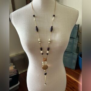Vintage Casual Corner Necklace in fantastic Condition.